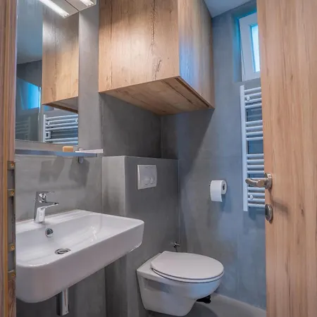 Sten House Casa de Férias Škofja Loka