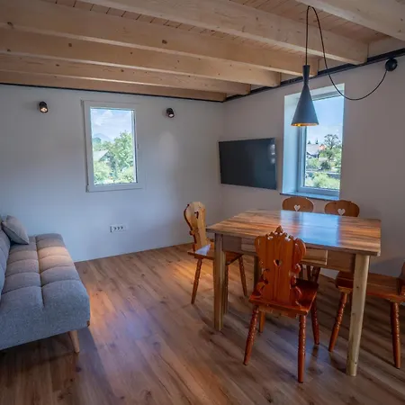 Sten House Počitniška hiša